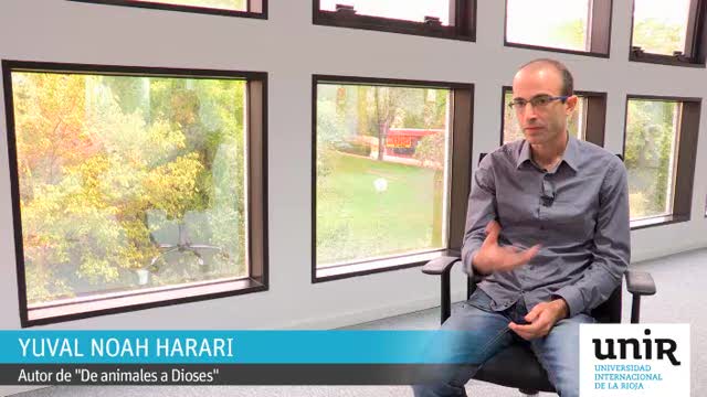 Yuval-Harari-habla-sobre-De-animales-a-dioses-